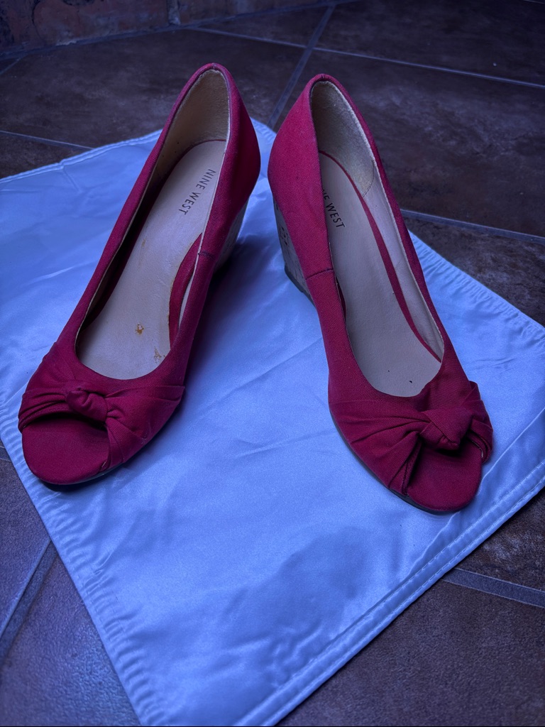 Nine West Red Knot Peep-Toe Wedges With Fabric Bow
